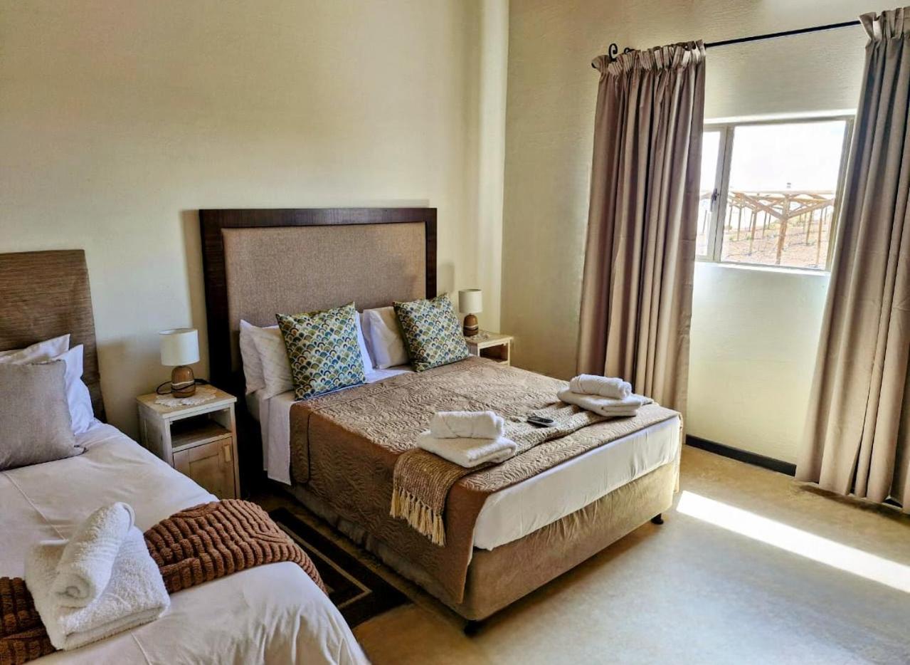 Kitchen51 Cottages Keetmanshoop Exterior foto